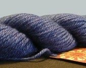 Qina knitting yarn - Baby alpaca and bamboo - worsted (midnight blue)