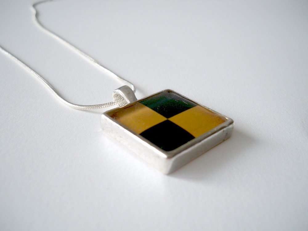 Nautical Flag L Pendant