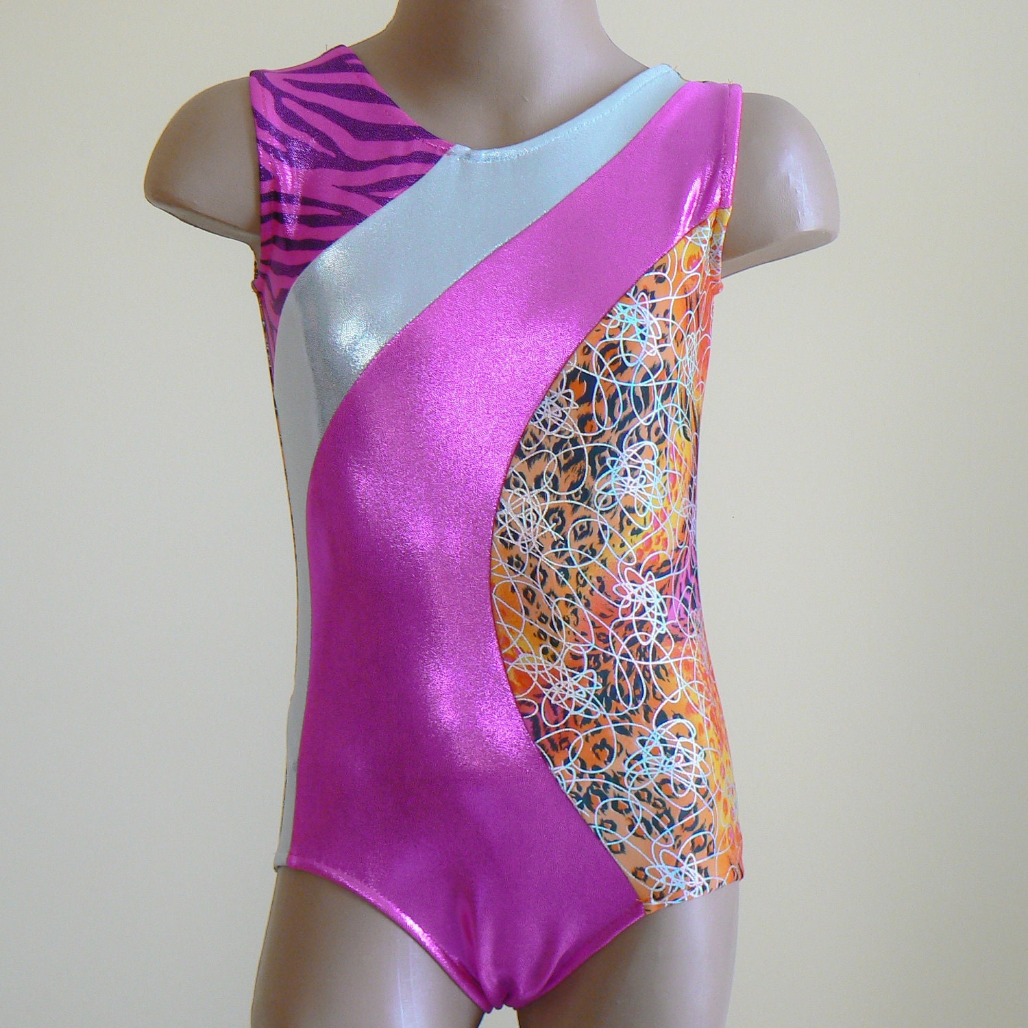 Gymnastic Dance Leotard Multi animal print/ pink/ white Size 2T - C7