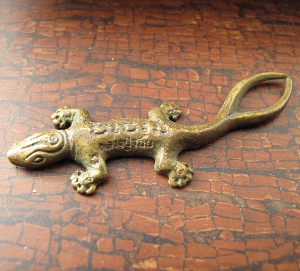 Thai Lizard Amulet Split Double Tail