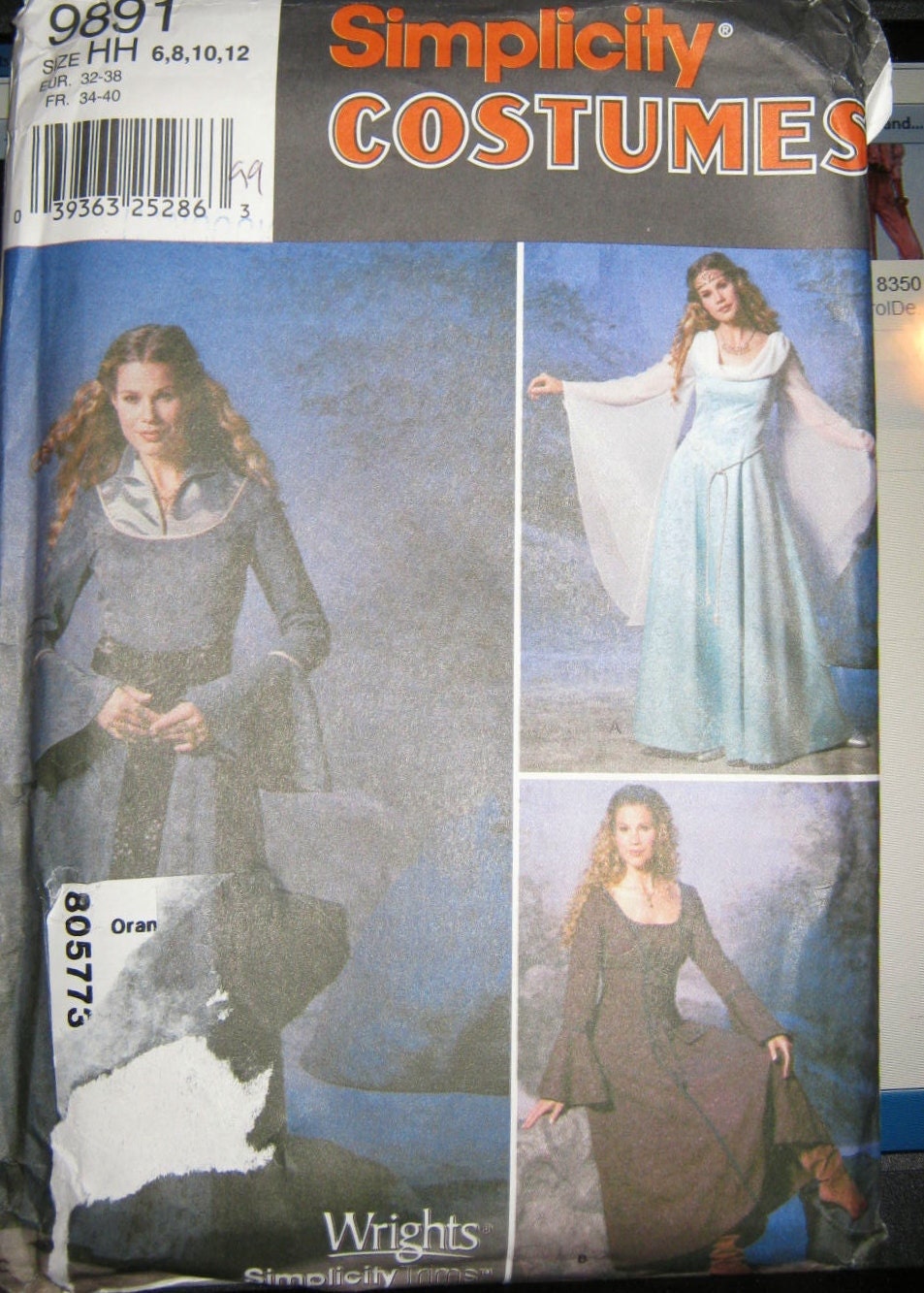 Simplicity 9891 Midieval Costume pattern misses size 6 8 10 12