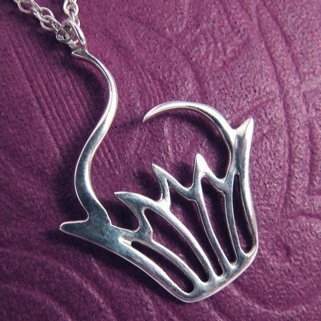 Cupcake Necklace, Sterling Silver, Handcrafted, Birthday, Gift, Baker. SWEET CUPCAKE NECKLACE.