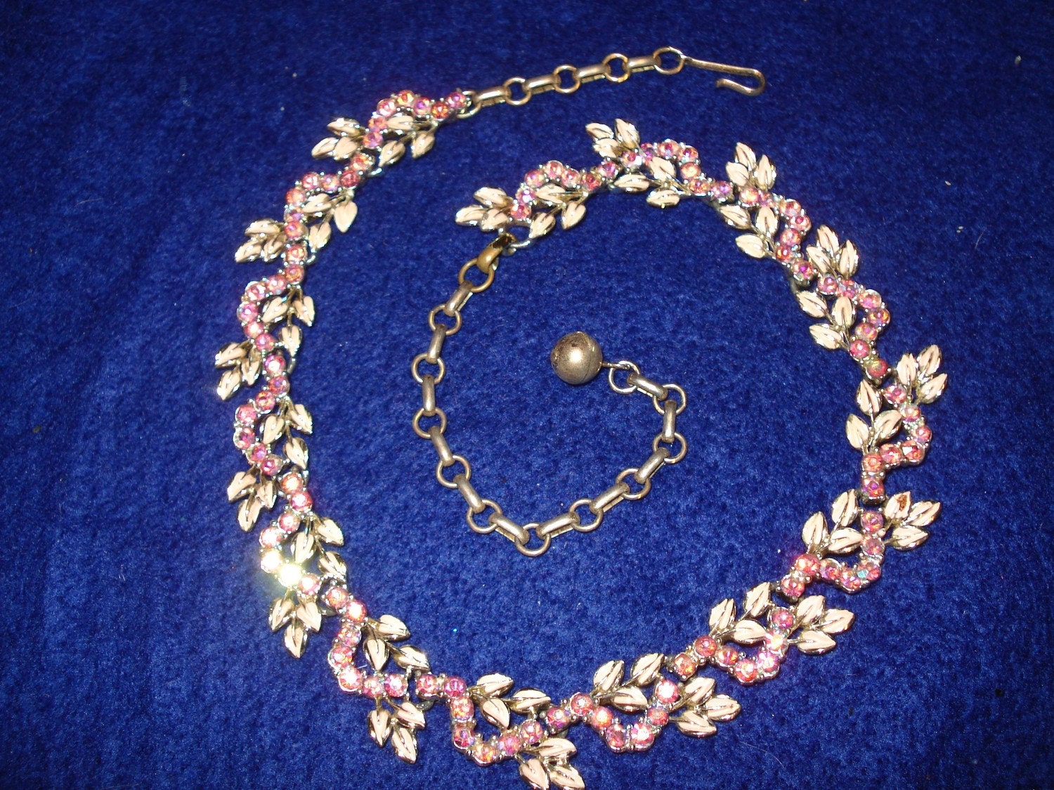 Beautiful Pink Rhinestone Choker Necklace