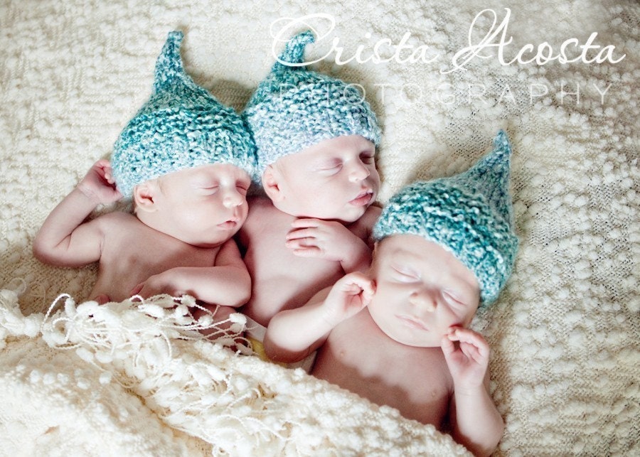 Knitted Kiss Elf Hat for Newborn Baby Aqua Blue White Acrylic Yarn, Photography Prop