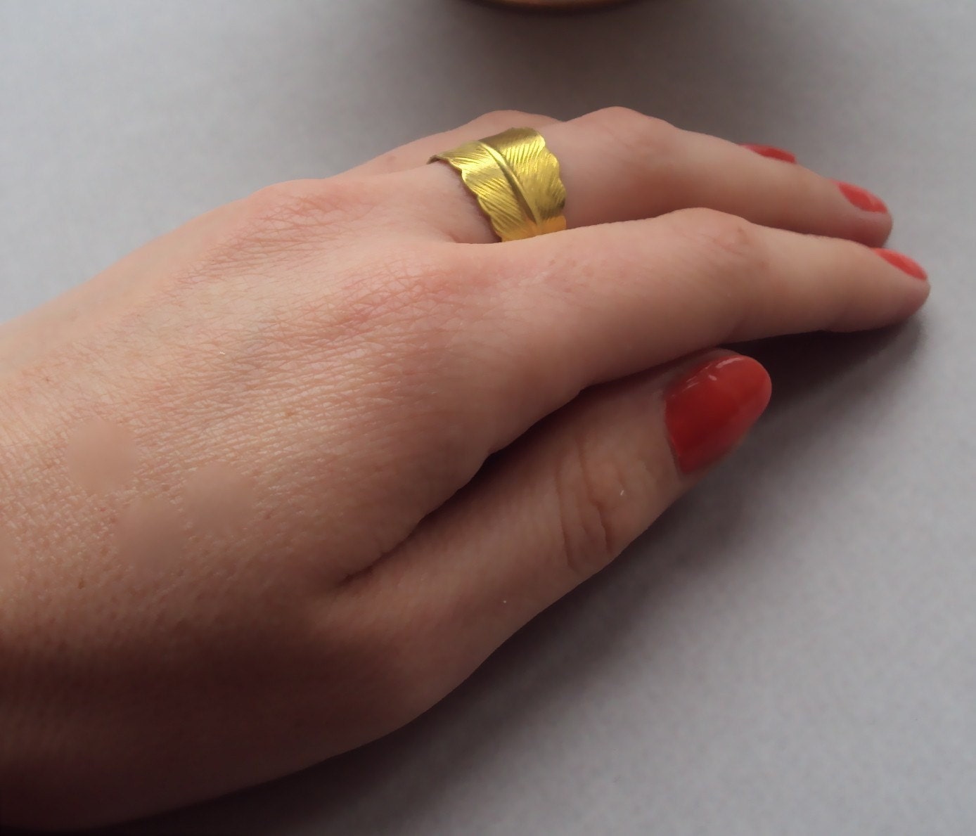 Gold Feather ring - adjustable band