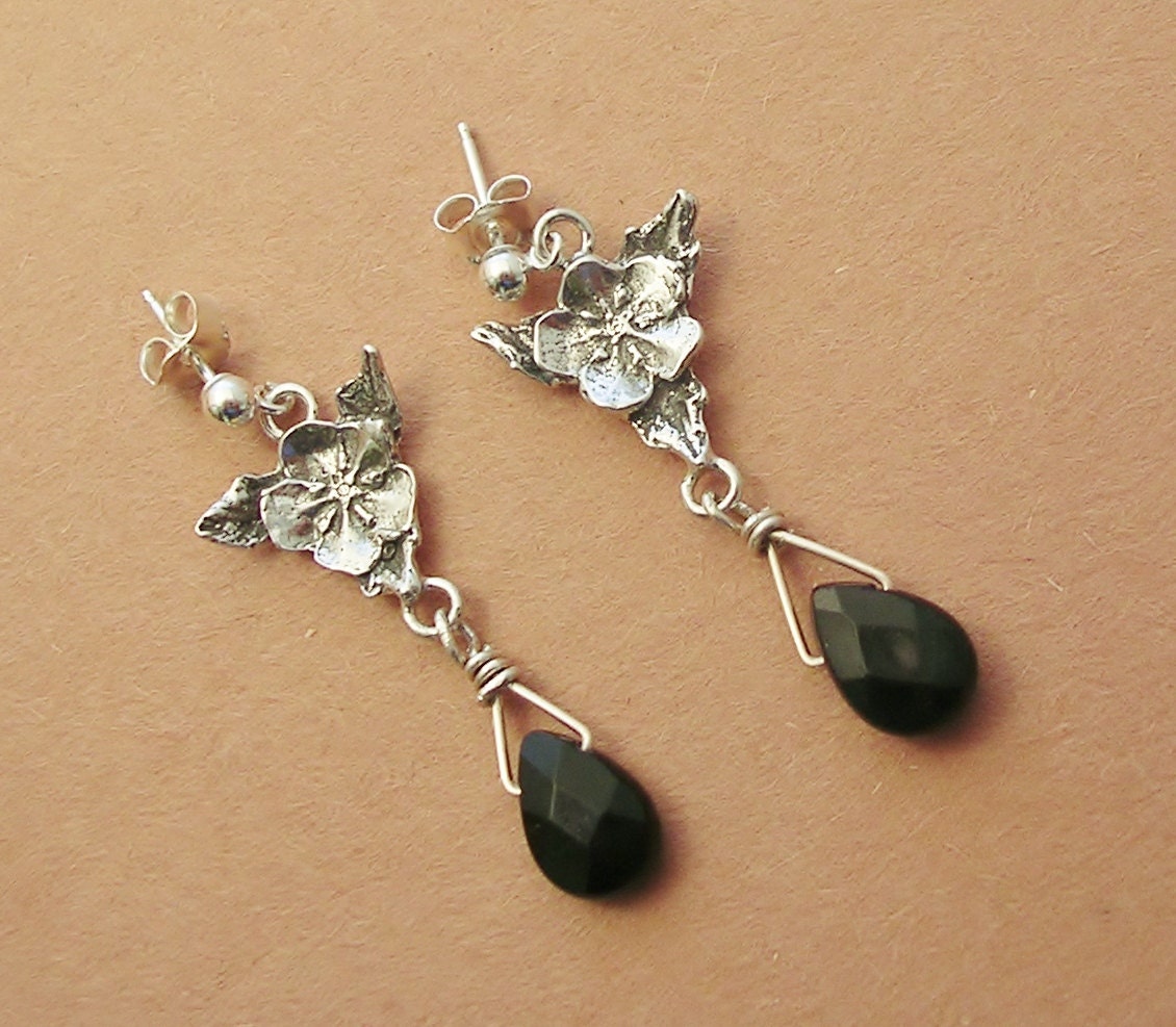 black onyx earrings forget me not earrings sterling silver 018ES3