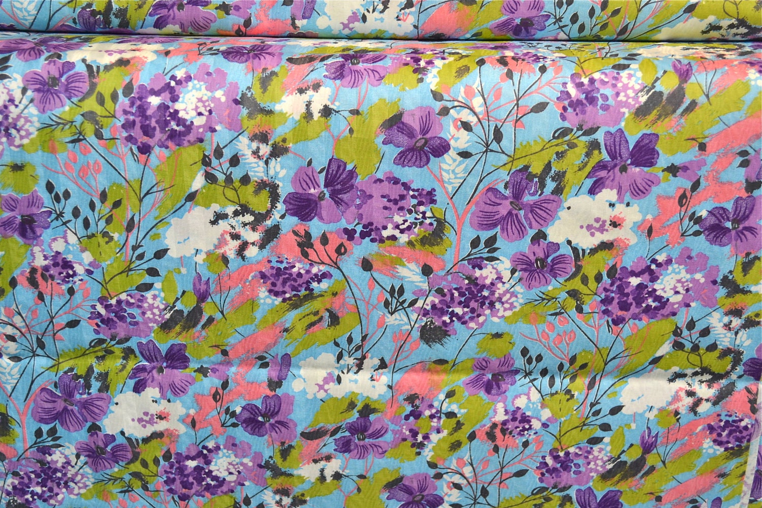 Vintage Chintz Fabric - Lavender Violets - 36 x 36 Coated Cotton By the Yard