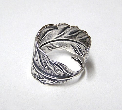 Steampunk ANGEL FEATHER, Victorian, Adorable feather wraps around finger, Silver