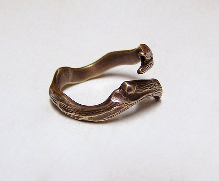 WAND, wizards wand ring, solid bronze wand wraps around your finger