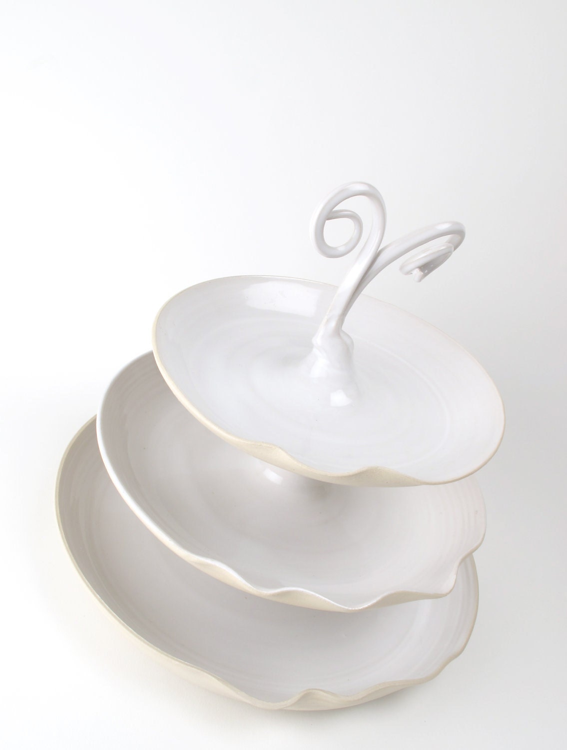 curly cake stand for a special occasion