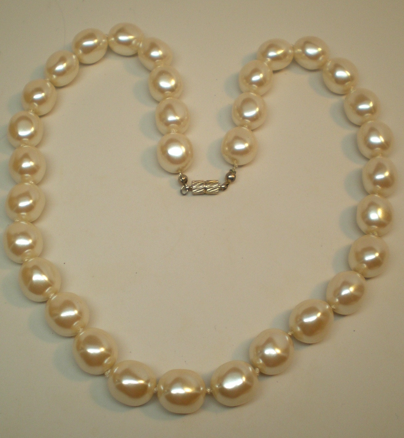 Vintage Statement Necklace Off White All Glass knotted Unique Abstract shaped Pearls 4 The Bride Mom Maid of Honer