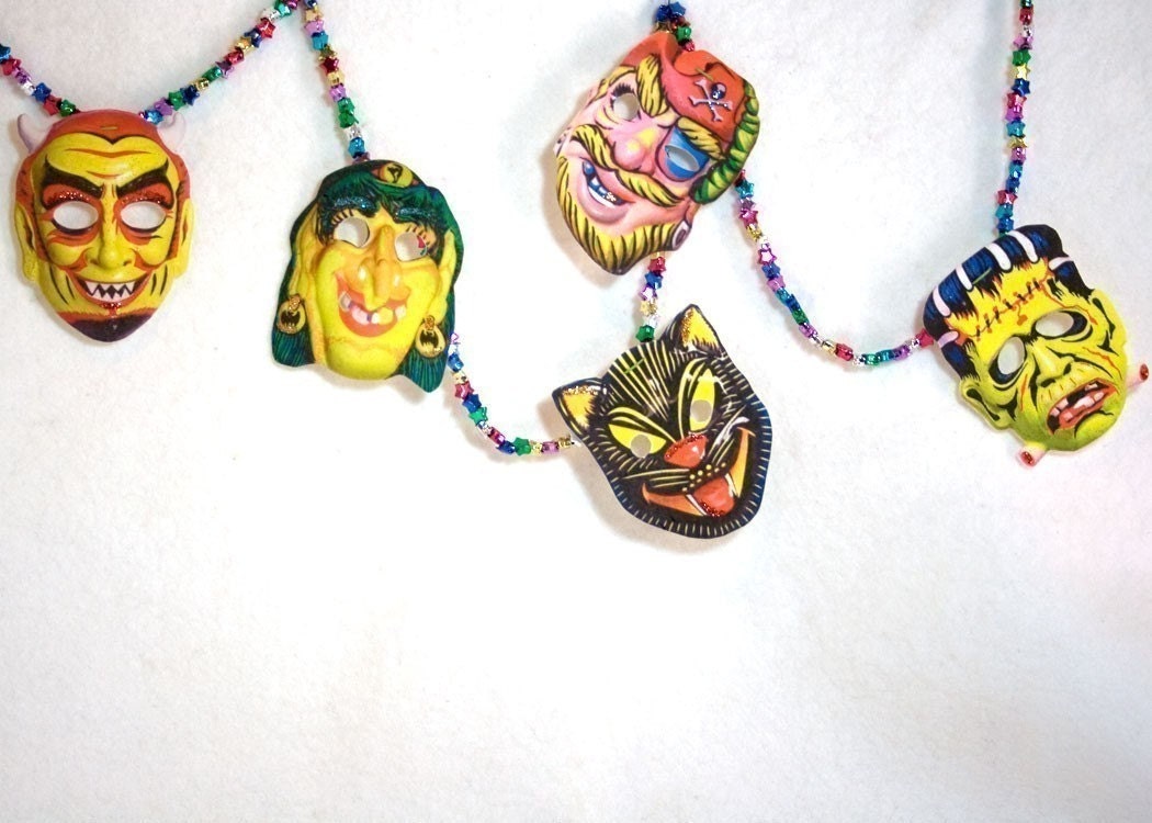 Vintage Halloween Garland Retro Masks Banner