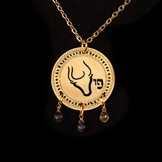 Taurus Necklace Birthstone Emerald Zodiac Jewelry By Kelkajewelry