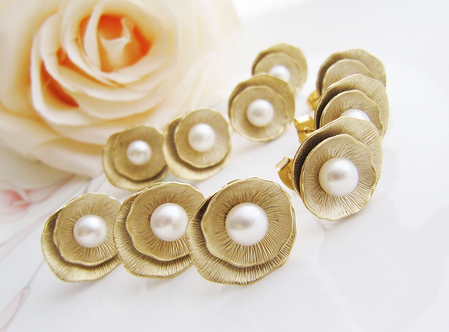Set of 5 Bridal Earrings Bridesmaid Earrings Beautiful Matte Gold Lotus Ear posts with freshwater pearl