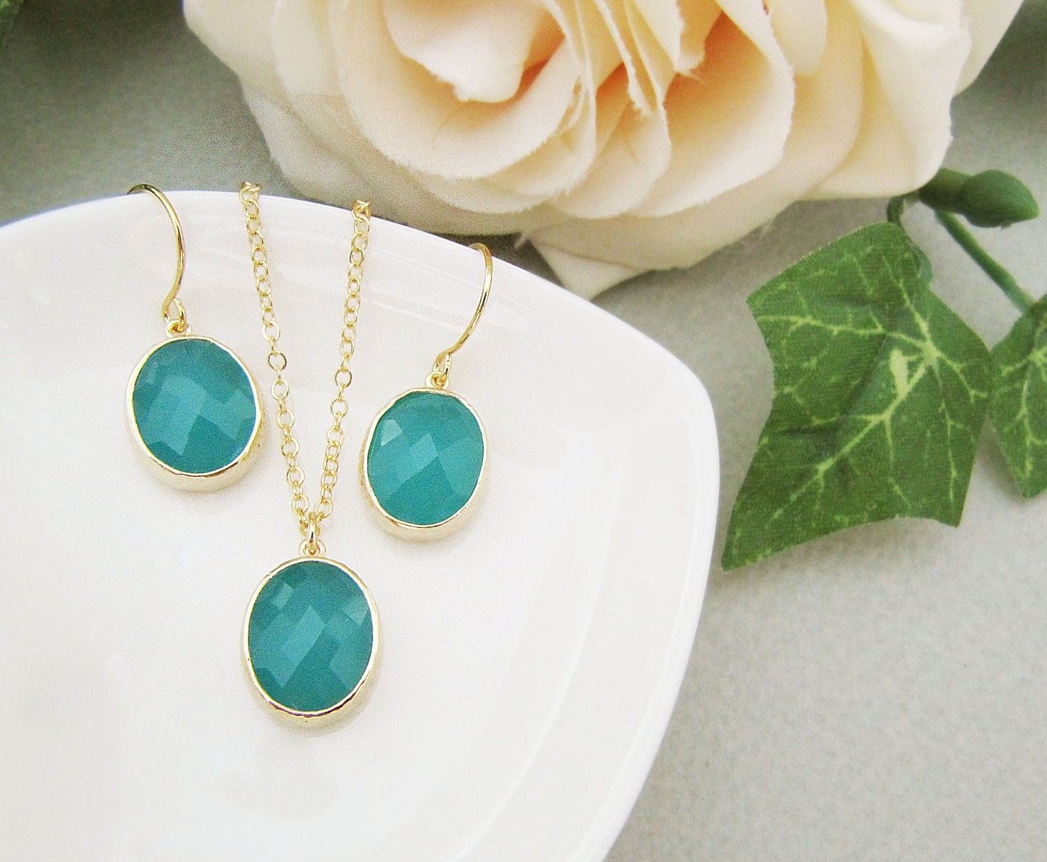 SET of 3 Wedding Jewelry Bridesmaid Jewelry Bridesmaid Earrings Bridesmaid Necklace Gold trimmed Mint Opal Glass Jewelry set
