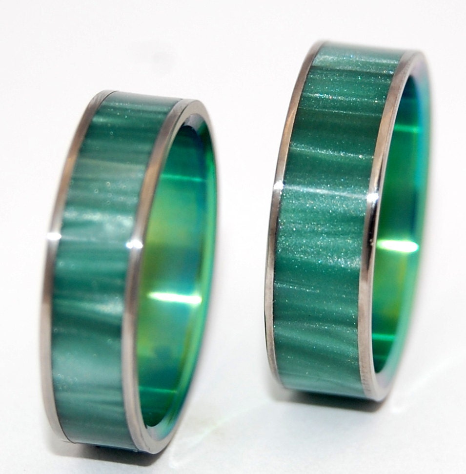 Through The Reeds - Titanium Opalescent Wedding Set