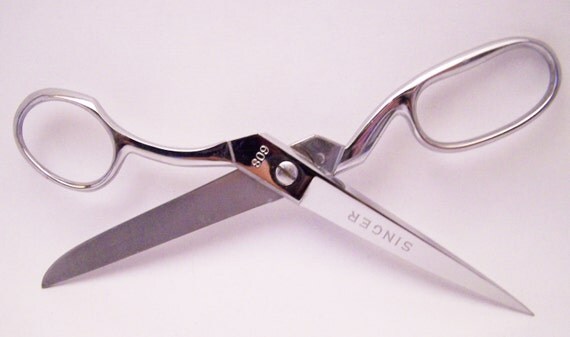 Vintage Singer Dressmaking Shears/Scissors Model 608 by margray