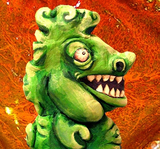 monster doll WITH PAINTING sculpture halloween green reptile godzilla alien SKUDUMPLE RAMDUNKLE