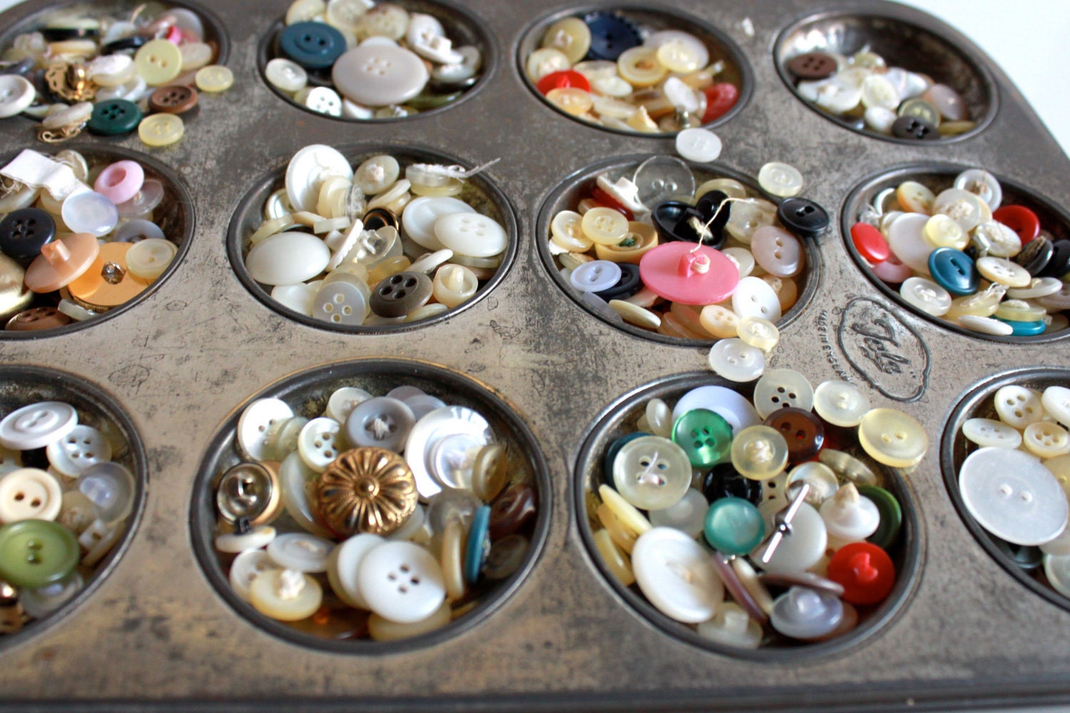 Antique and Vintage Buttons