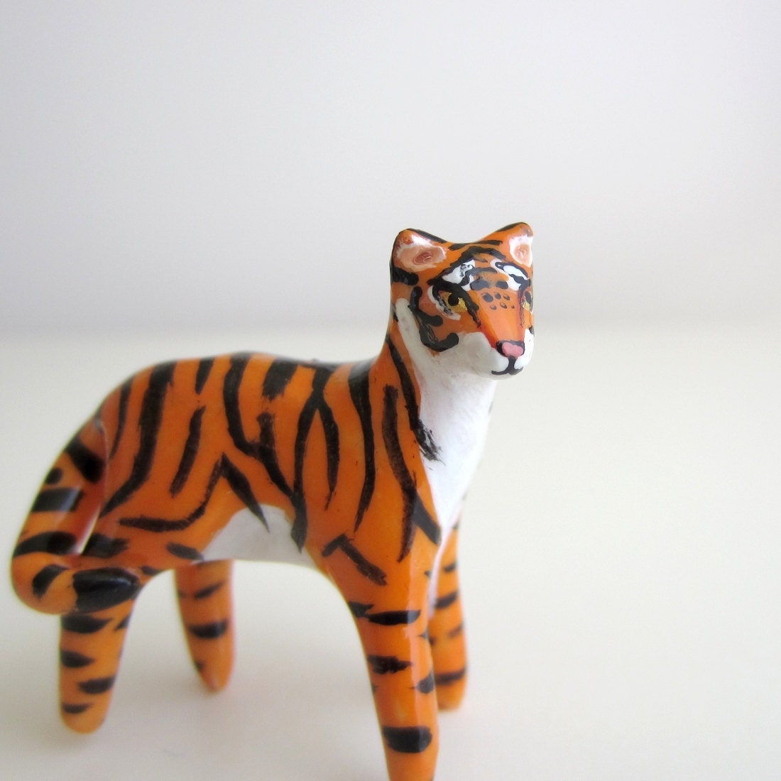 Tiger ornament (Panthera tigris tigris)