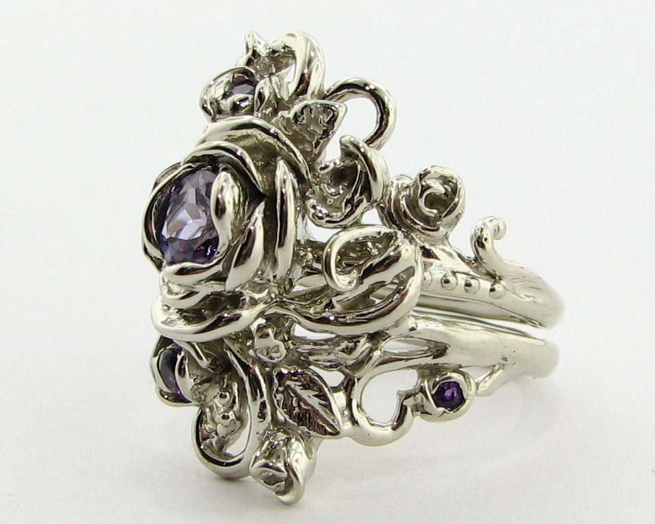 Jane's Rose Wedding Set, White gold with lavender sapphires