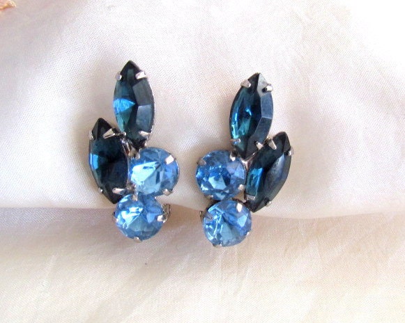 Vintage Blue Rhinestone Clip Earrings