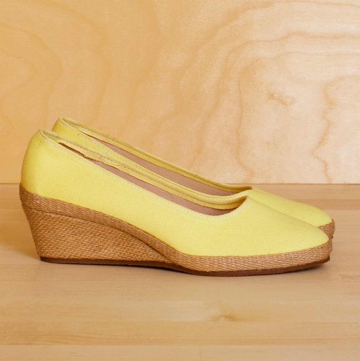 Vintage Beacon canary yellow canvas espadrille wedges. by kenaione
