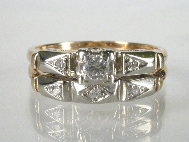 Retro Diamond Wedding Ring Set - 0.13 Carat Total Weight