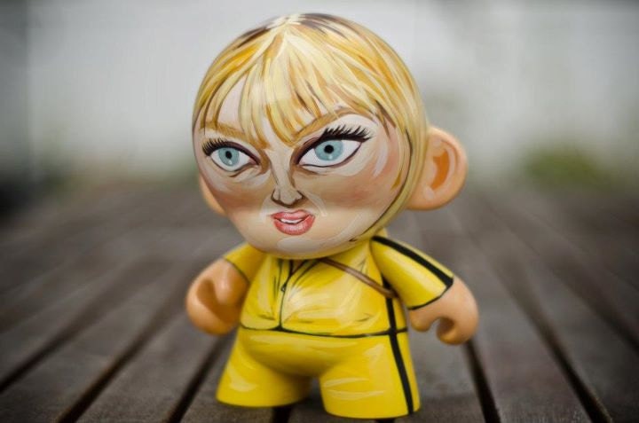 Price reduced - 7" "Beatrix Kiddo" (Kill Bill) hand-painted Munny figure