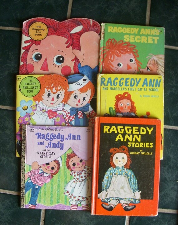 Vintage Raggedy Ann Book Collection...Set of by NightOwlBooks