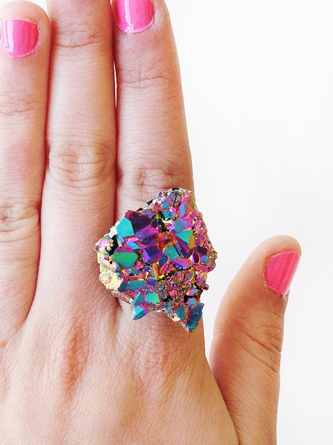SCILIA rainbow crystal ring