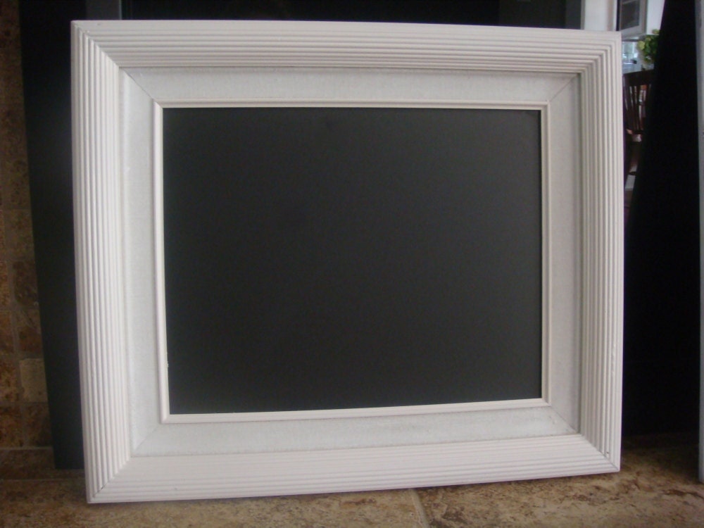 Chalkboard, MAGNETIC, Vintage, Ridged, Frame with Linen Mat Trim (17 x 19 1/2 inches)