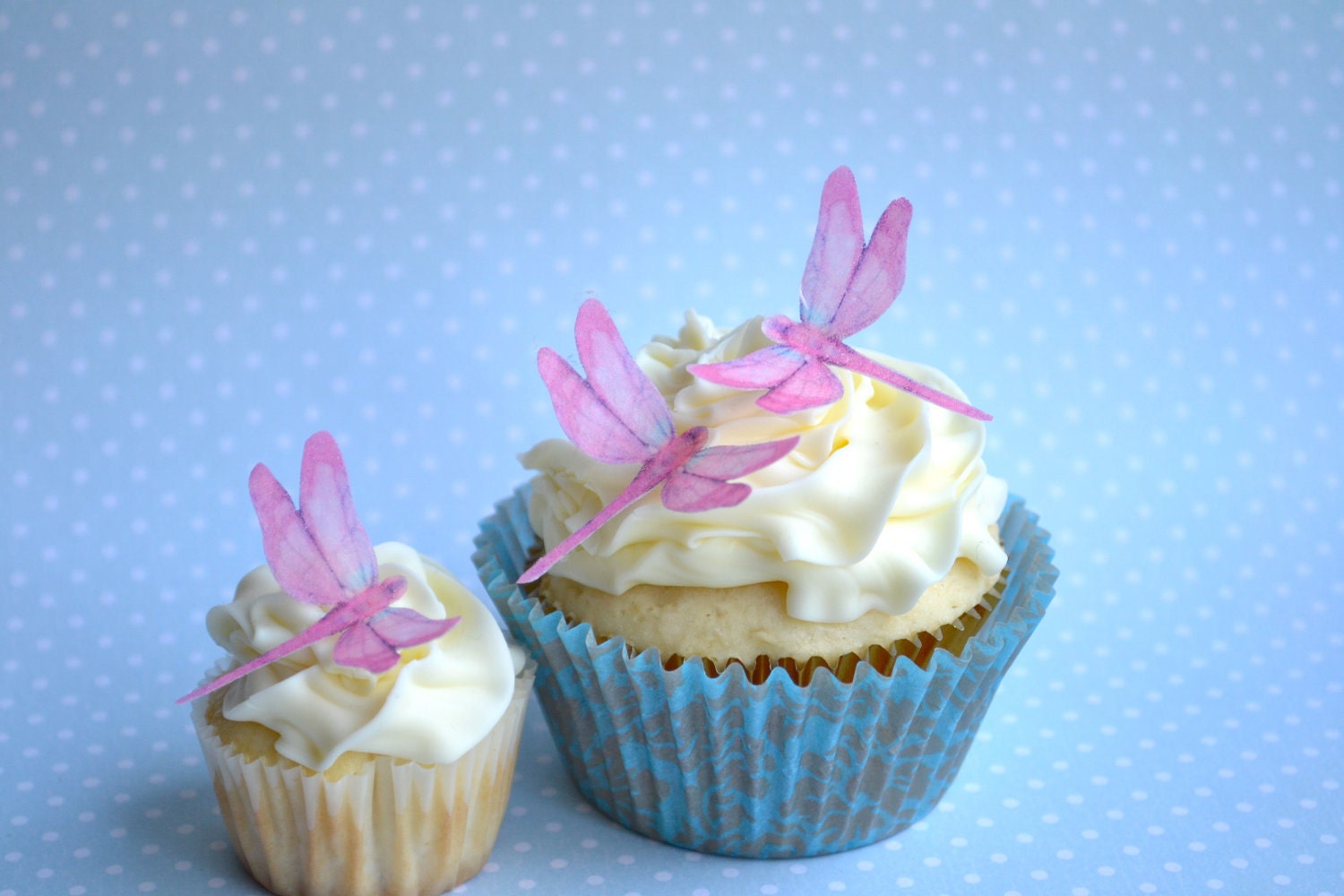 Mini EDIBLE DRAGONFLIES in pink - Cake & Cupcake toppers - Food Accessories