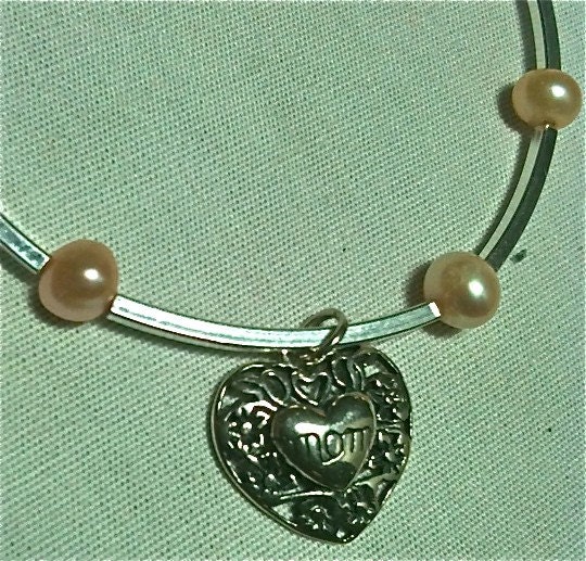 Mother's Day Pink Pearl Charm Bracelet