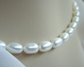 White Pearl Necklace - Bridesmaid Jewelry - Simple Single Strand Pearl Choker
