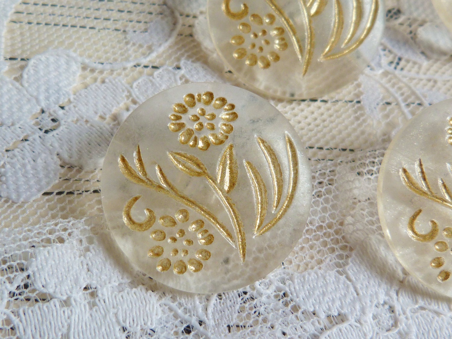 Retro Gold Floral Plants Frosted Transparent Buttons (Set Of 5)