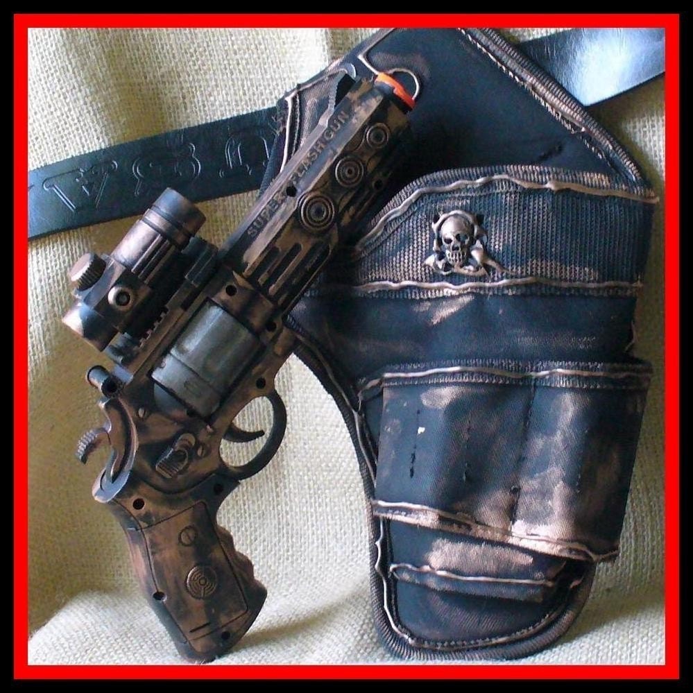 Steampunk gothic Gun Holster BELT PostApocalyptic Zombie Fall out star wars----- DIRECTLY From YEAR  2053 - oldjunkyardboutique
