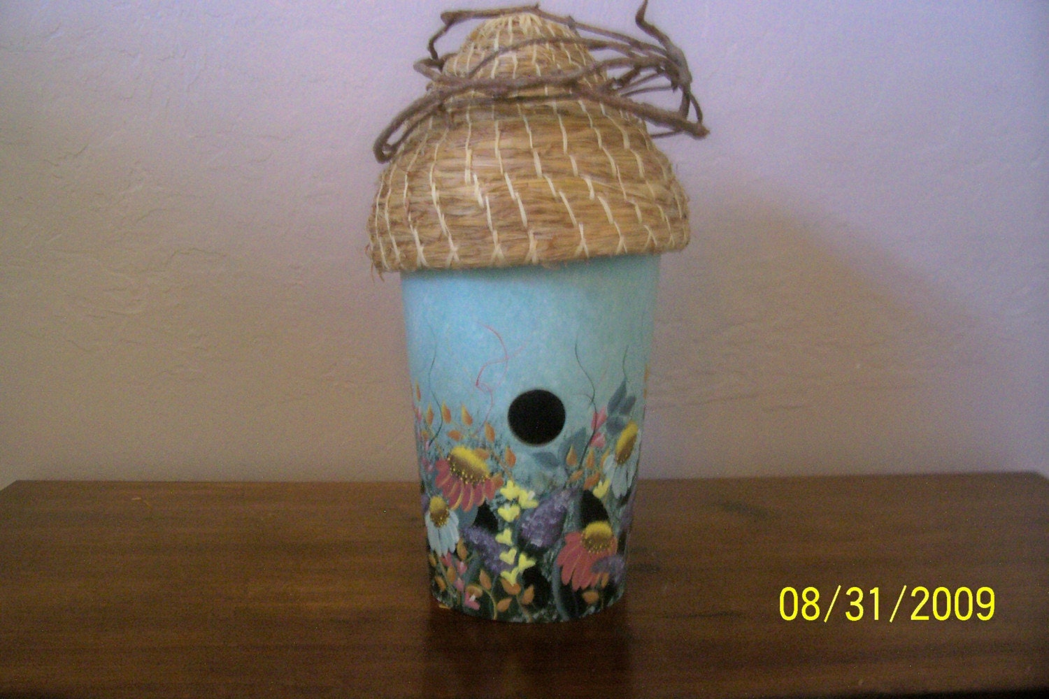 Beehive Top Flowered Birdhouse