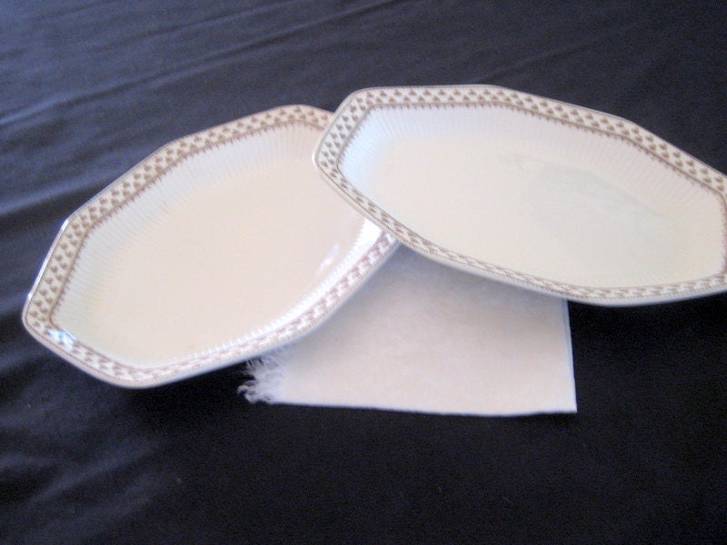 Vintage Wm. Adams & Sons Ironstone    Small Platter  Sharon   Circa 1940s