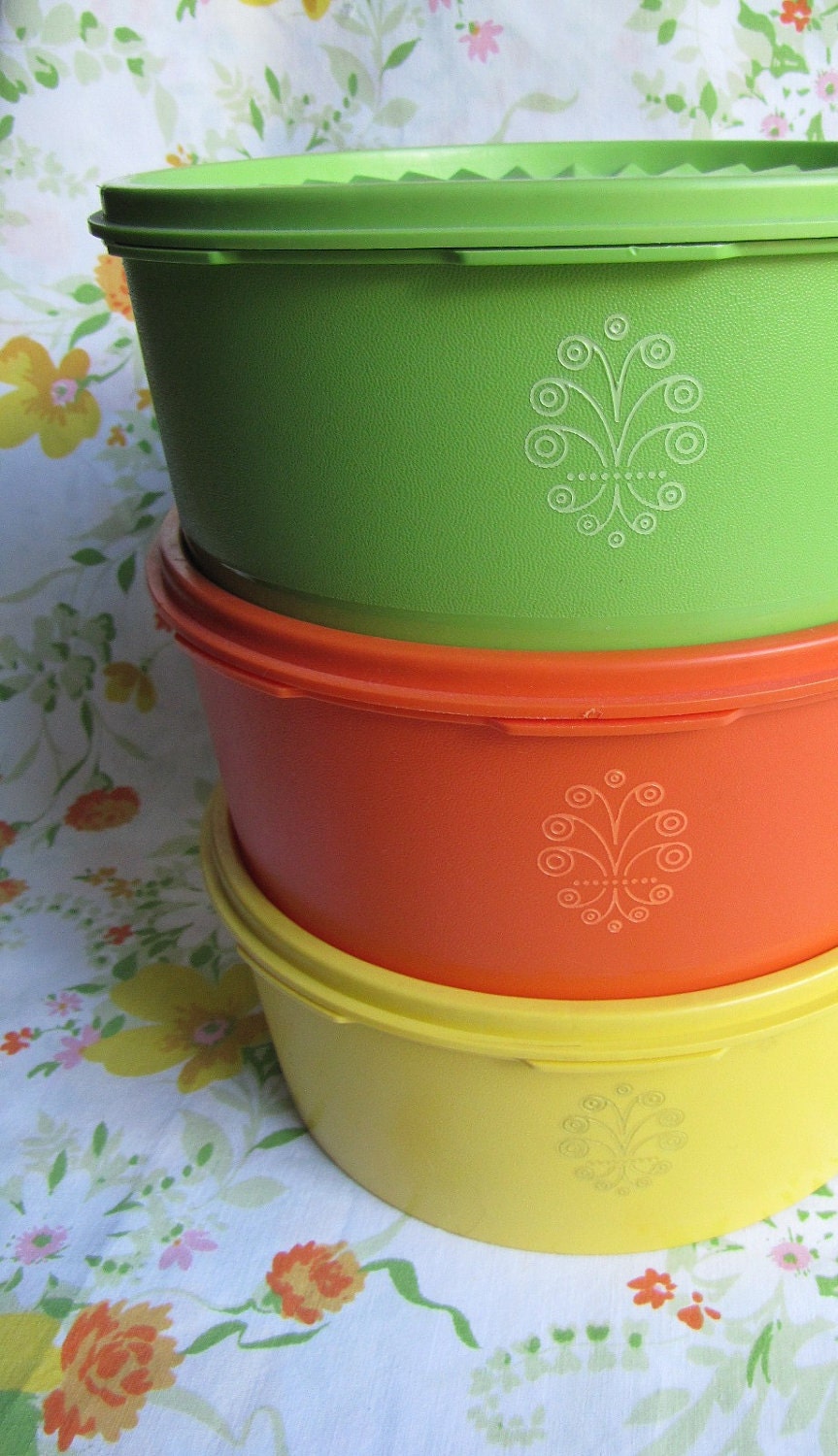 Vintage Tupperware Containers Set Of Three By Oldworldcrafts