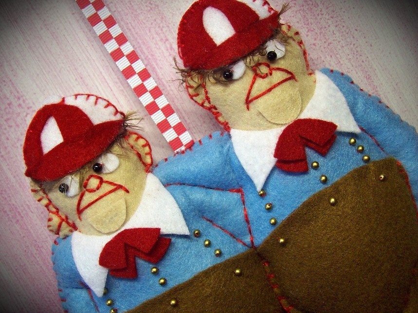 Nursery Mobile - Tweedledum and Tweedledee