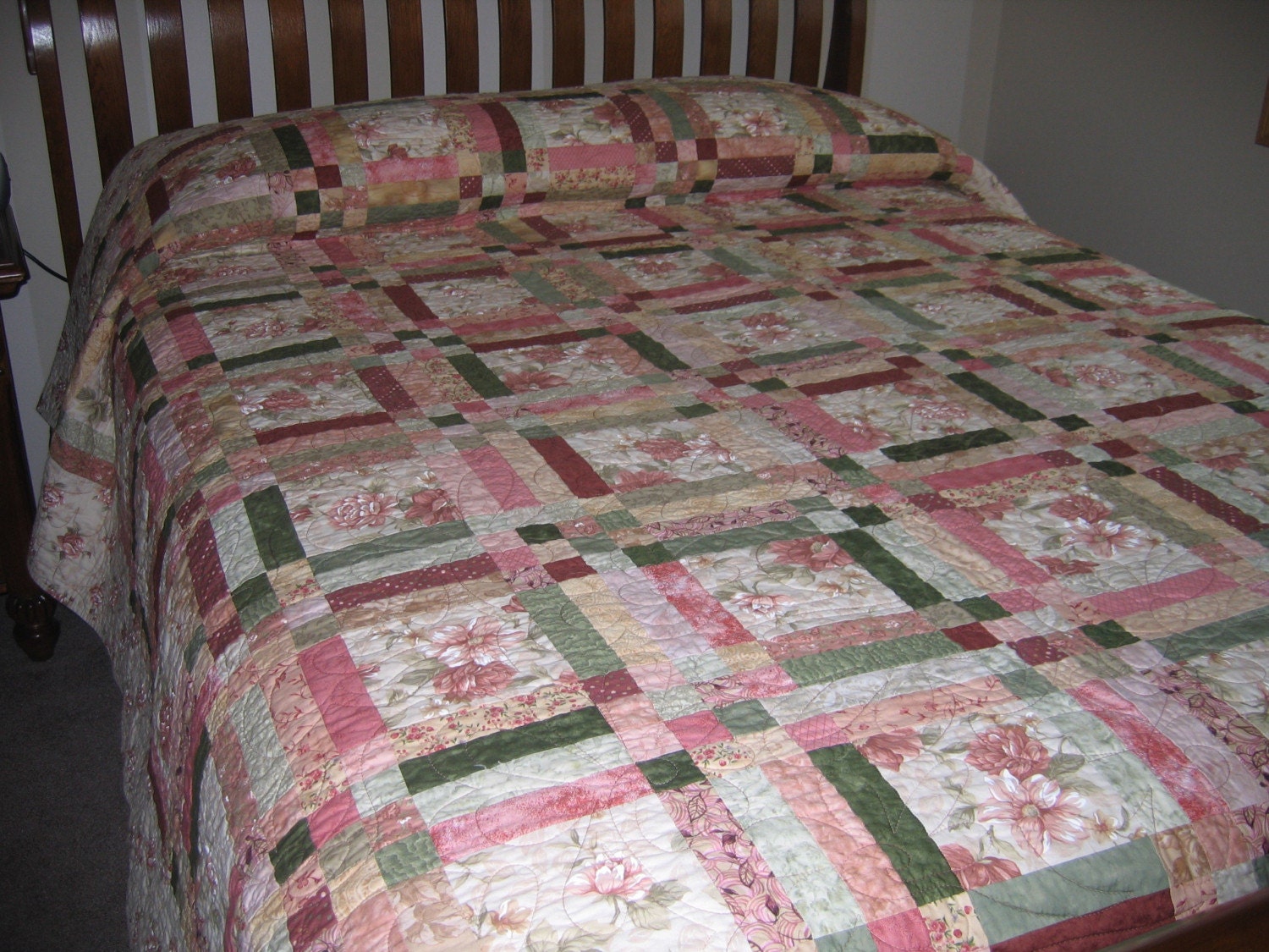 Quilt Victoria's Garden  83 X 93