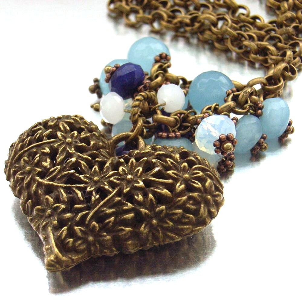 Heart charm necklace