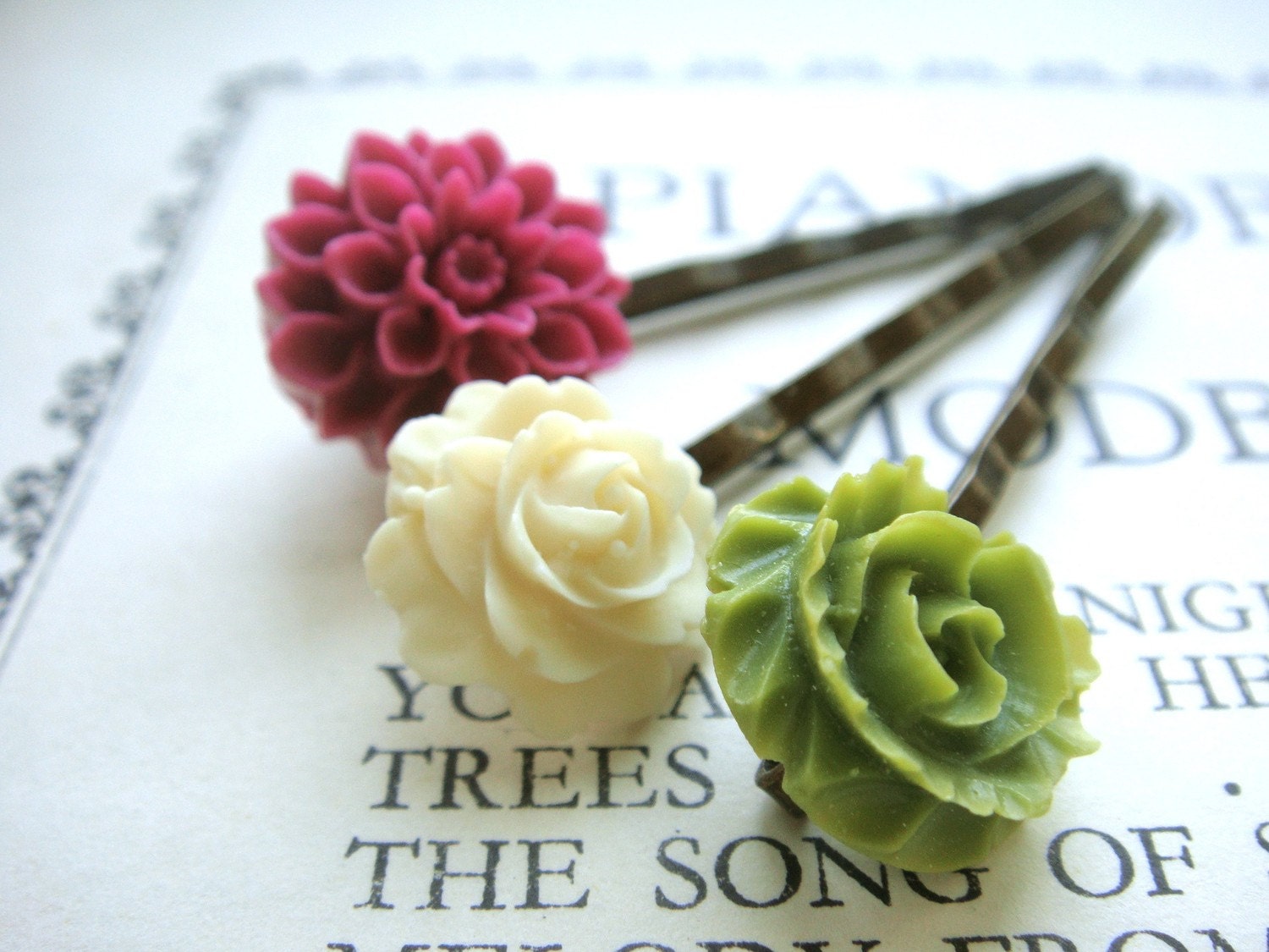 Hair accessories, hairclips, clips. Cottage garden bobbypins. 10% OFF STOREWIDE. Enter coupon code 10PERCENTSALE at checkout.