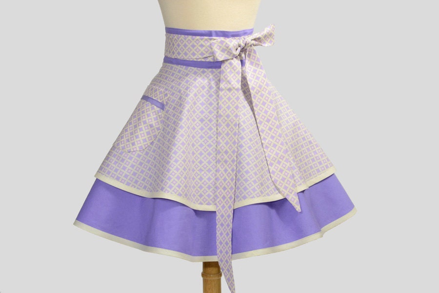 Waist Apron / Feminine and Functional Handmade Circle Waist Apron in Ivory Lavender and Soft Pink
