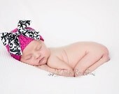 20% OFF SALE - Organic Cotton Newborn Beanie Hat - Hot Pink with Black and White Scroll Bow - Professional Photo Prop