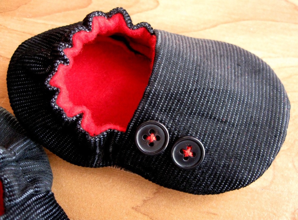 birdy boots 'Brock' BLaCK Robert Kaufman CoRDuRoY...soft soled baby or toddler shoes ... Newborn to 24 months