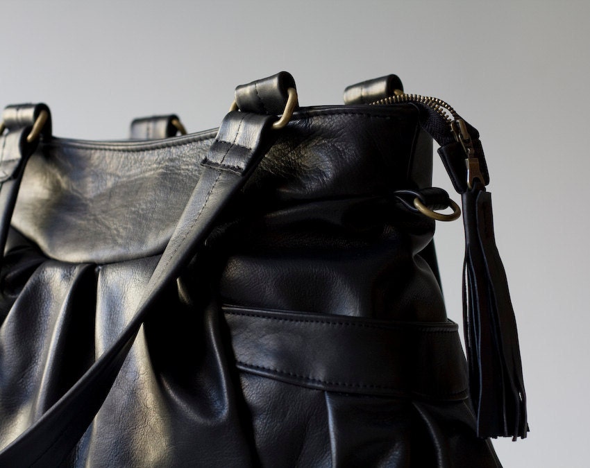 Black Leather shoulder bag, messenger, purse - Elessa bag