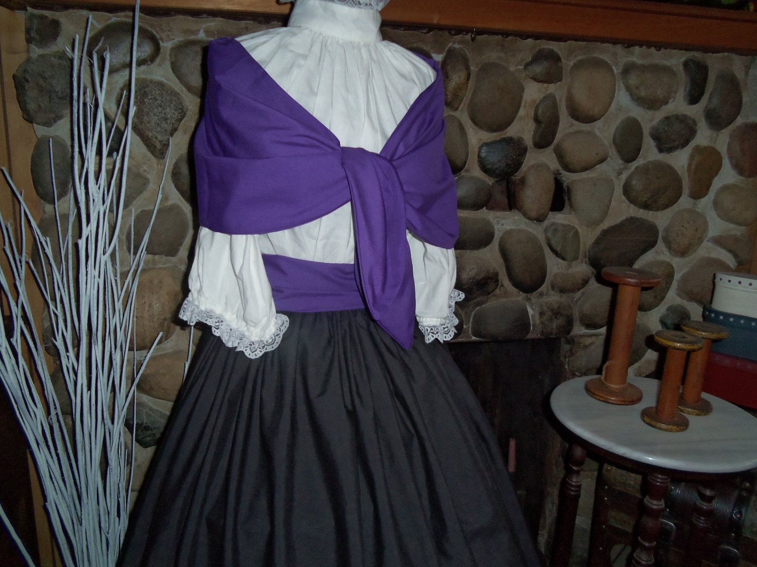 Ladies  Civil War Pioneer Prairie Victorian Colonial Tea Dress Gown Set 4 Pieces