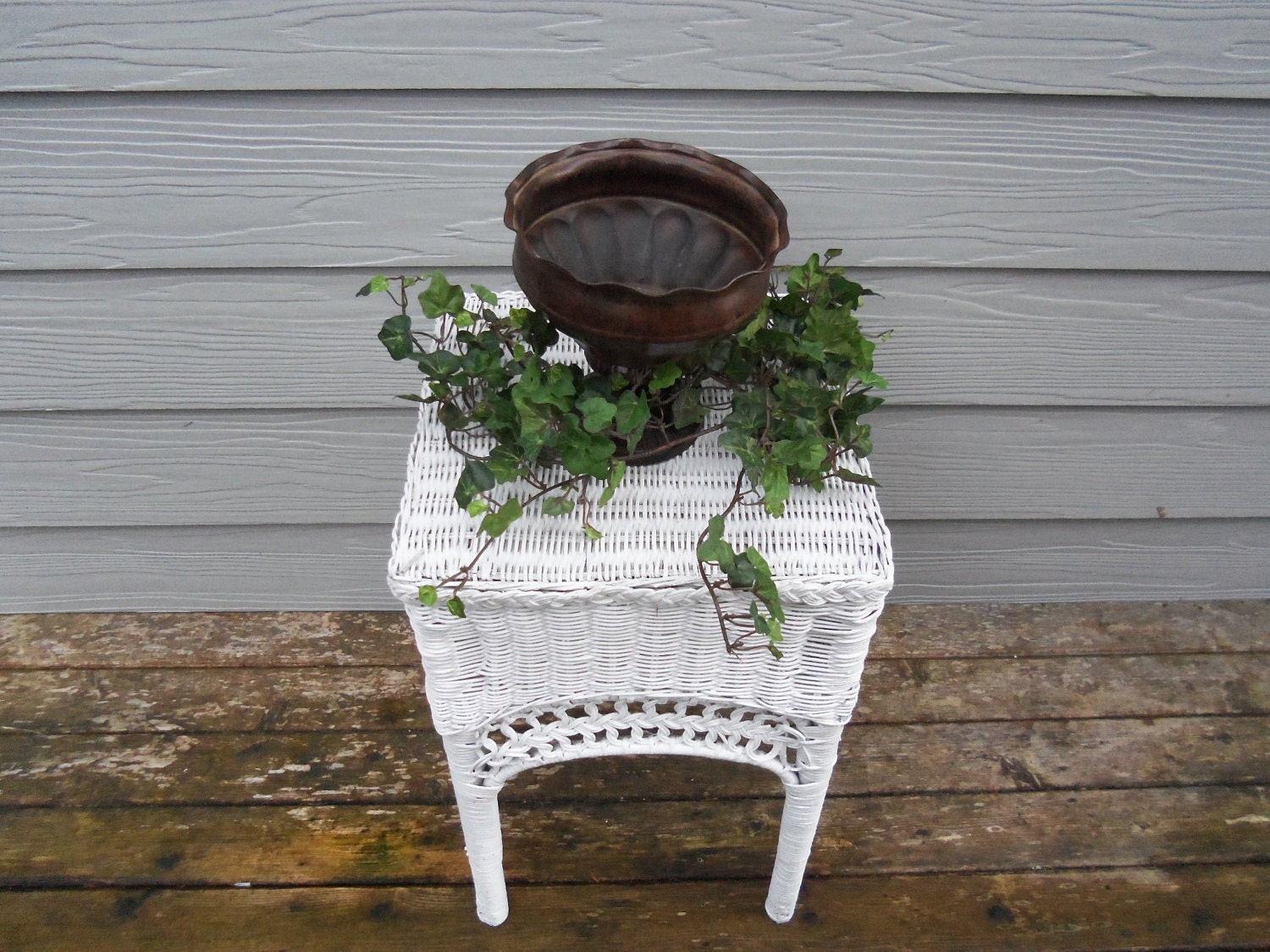 Metal Urn shabby chic, French cottage, farmhouse, country style